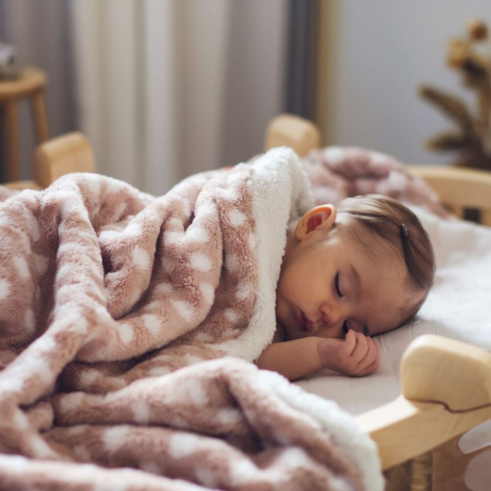 ciepły kocyk niemowlęcy