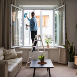 mycie plastikowych okien